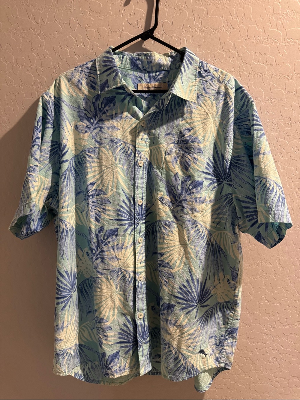 Tommy Bahama Blue and Cream Tropical Print Short-Sleeve Button-Up